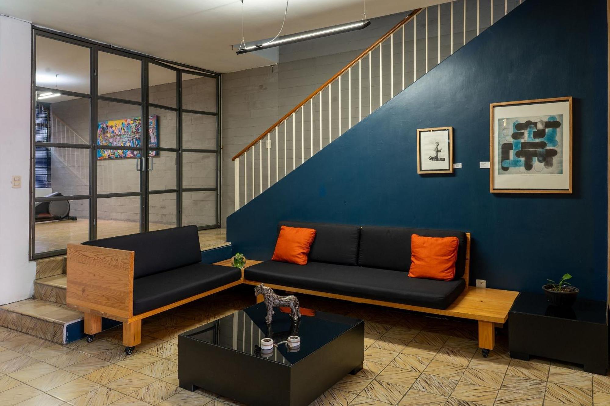 Habitaciones Privadas Con Bano Propio En Una Zona Segura Y Centrica De Guadalajara. Exterior foto