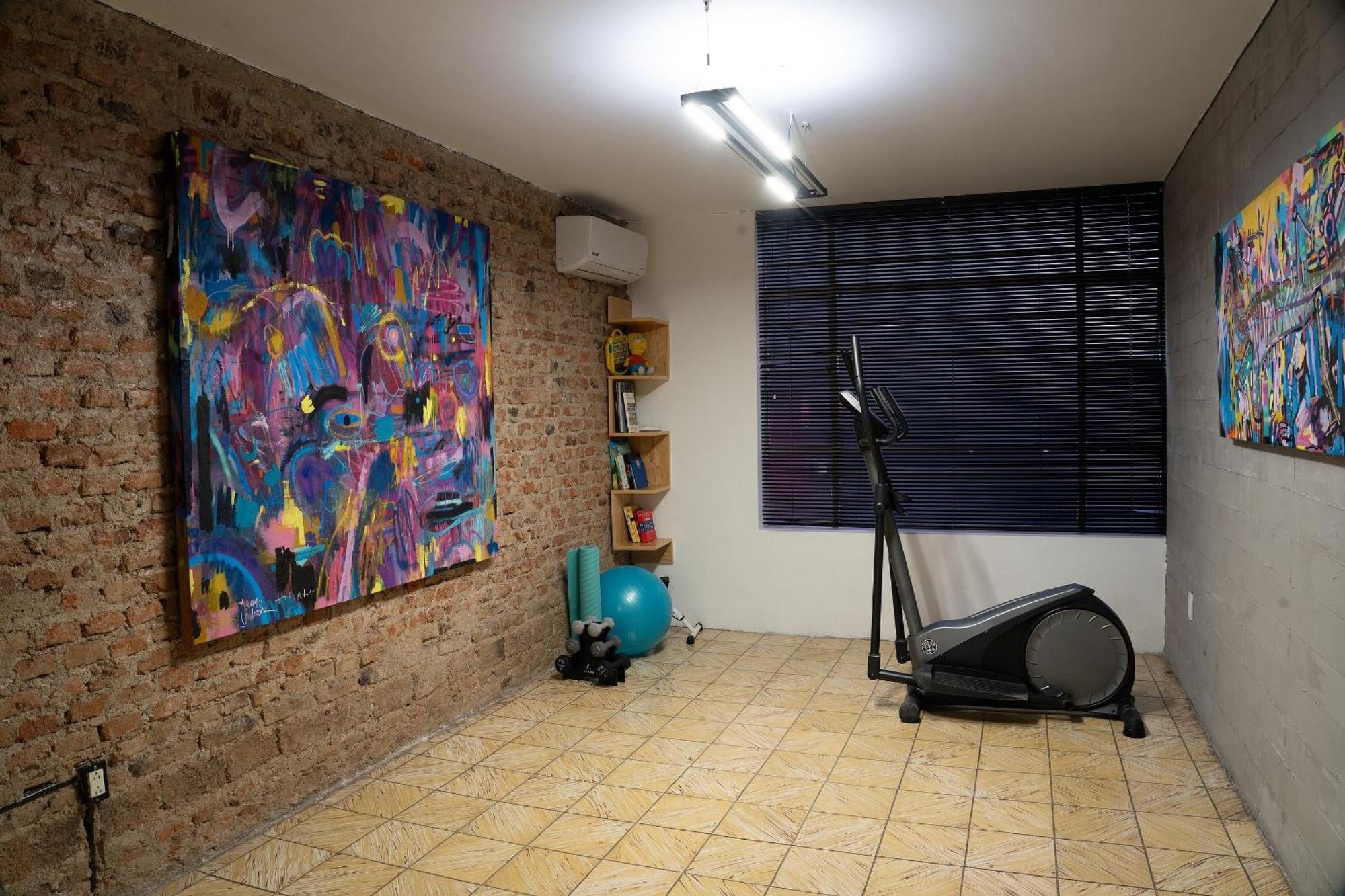 Habitaciones Privadas Con Bano Propio En Una Zona Segura Y Centrica De Guadalajara. Exterior foto